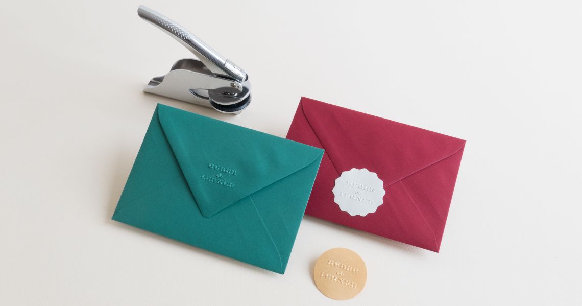 Prägezange mit individueller Gravur